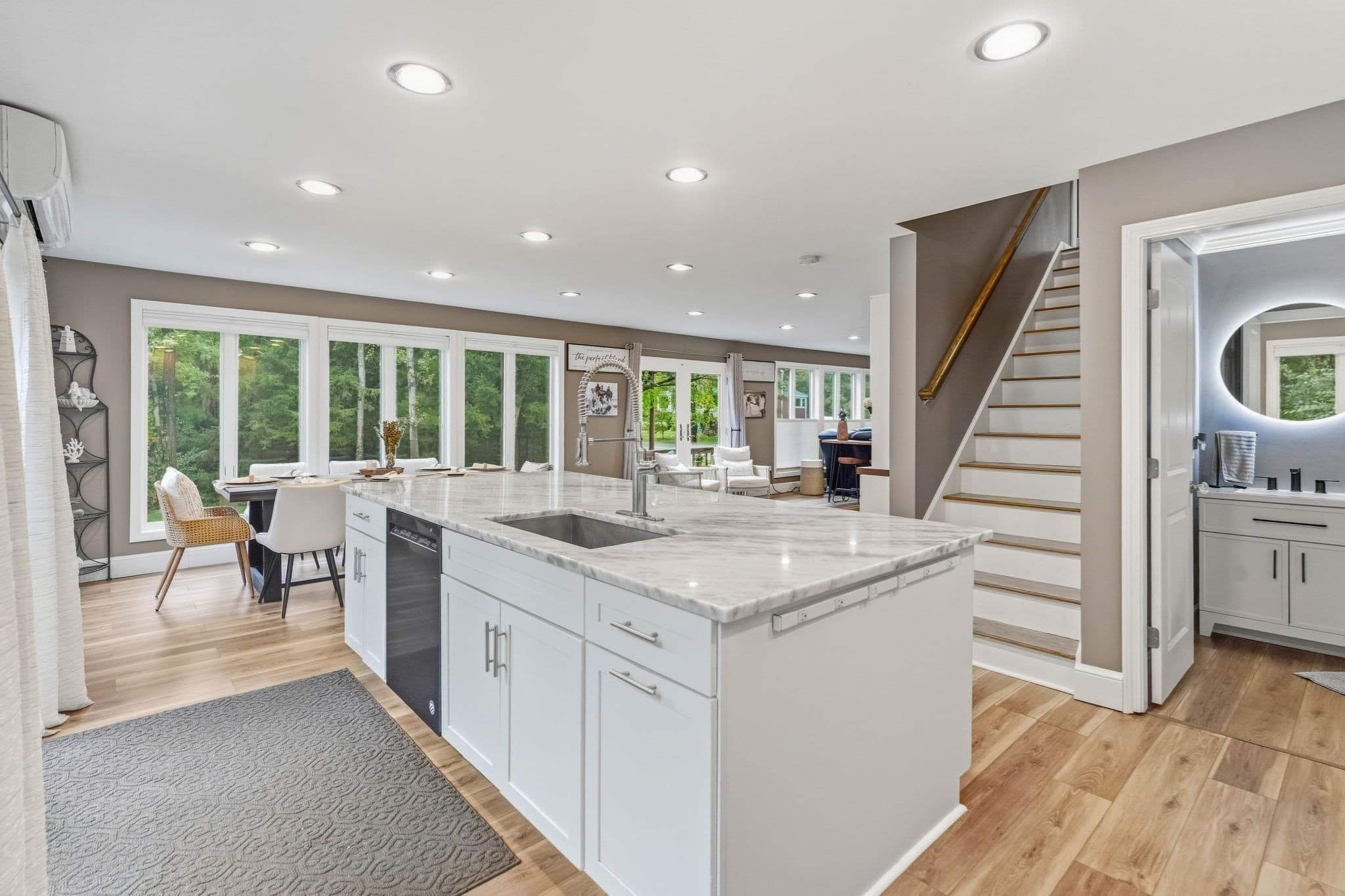 Single Family Residence at 111 Ferry Rd, Salisbury MA 01952, Salisbury, photo 11 of 27