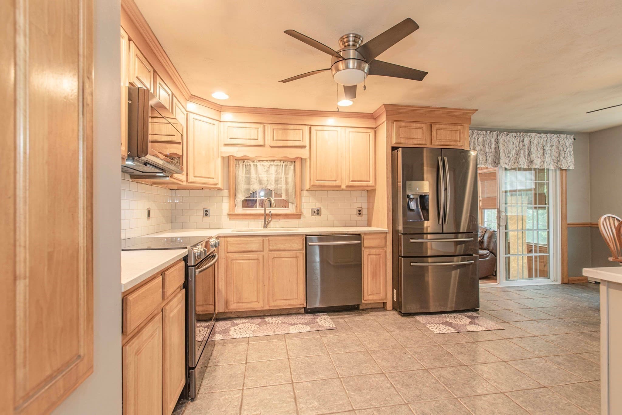 Single Family Residence at 191 Cynthia Dr, Raynham MA 02767, Raynham, photo 3 of 42
