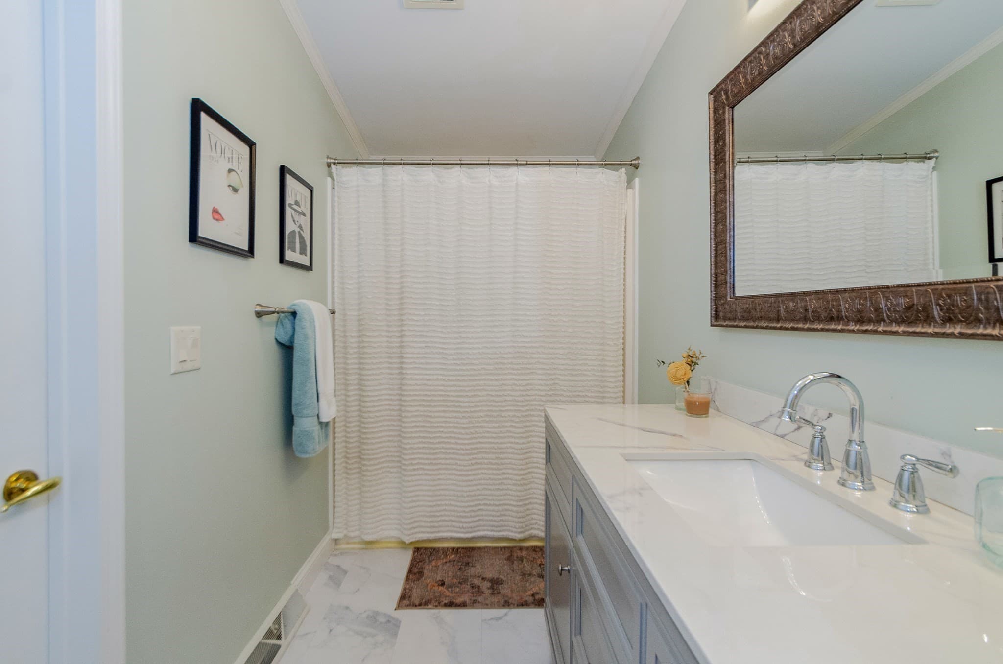 Single Family Residence at 701 Oak Point Drive, Middleboro MA 02346, Middleboro, photo 14 of 29