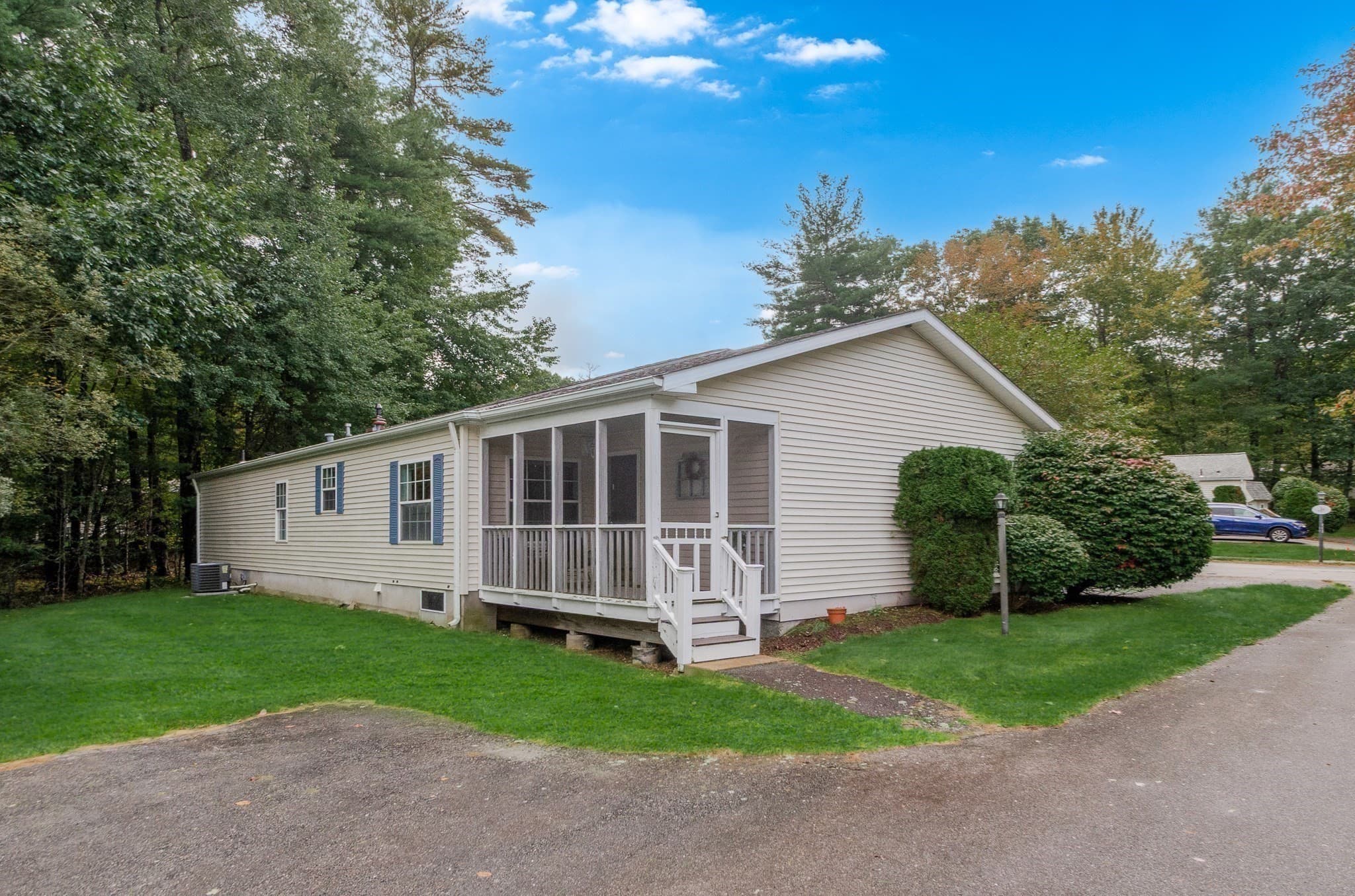 Single Family Residence at 701 Oak Point Drive, Middleboro MA 02346, Middleboro, photo 19 of 29