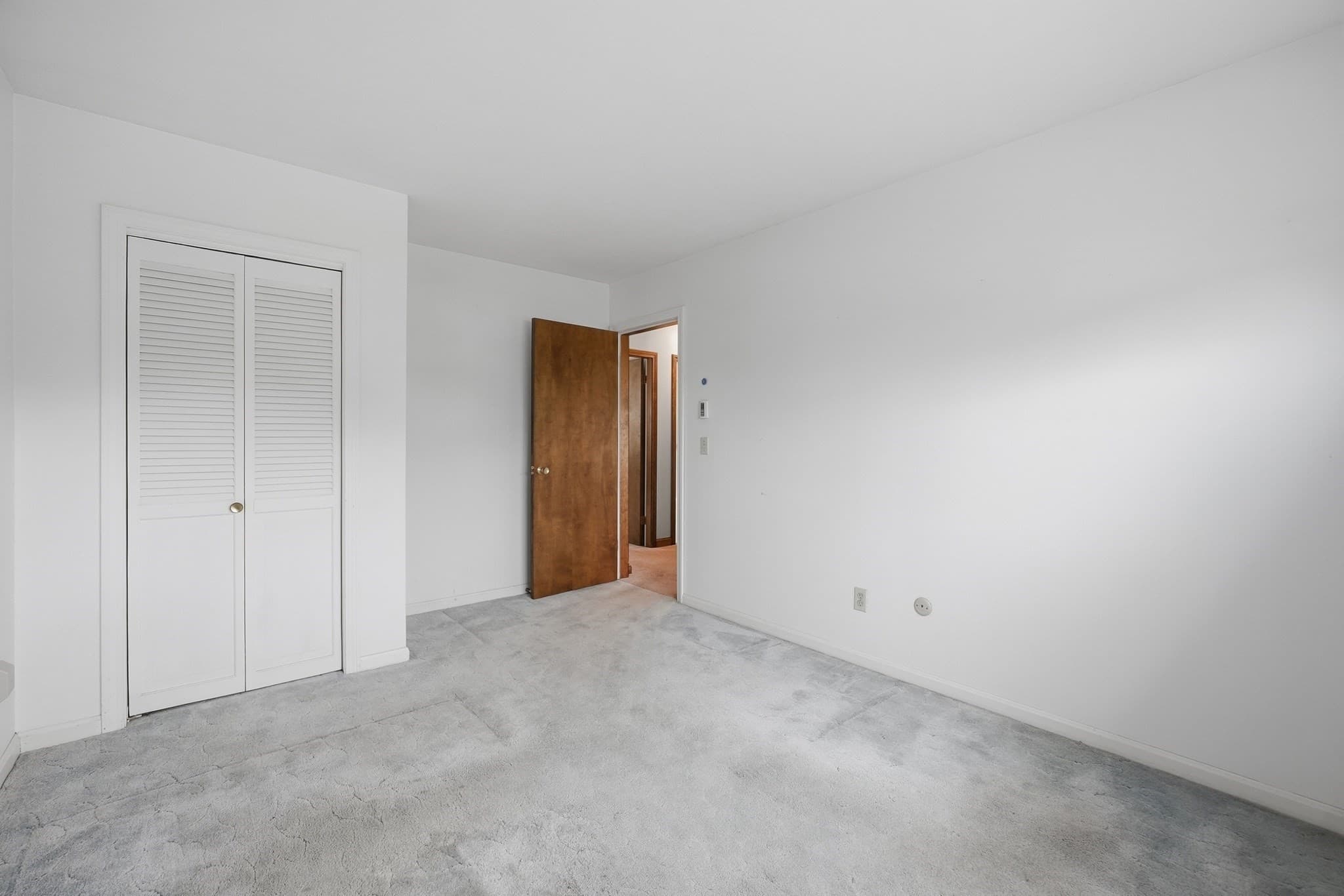 Single Family Residence at 44 Dennison Hill Rd, Southbridge MA 01550, Southbridge, photo 17 of 32