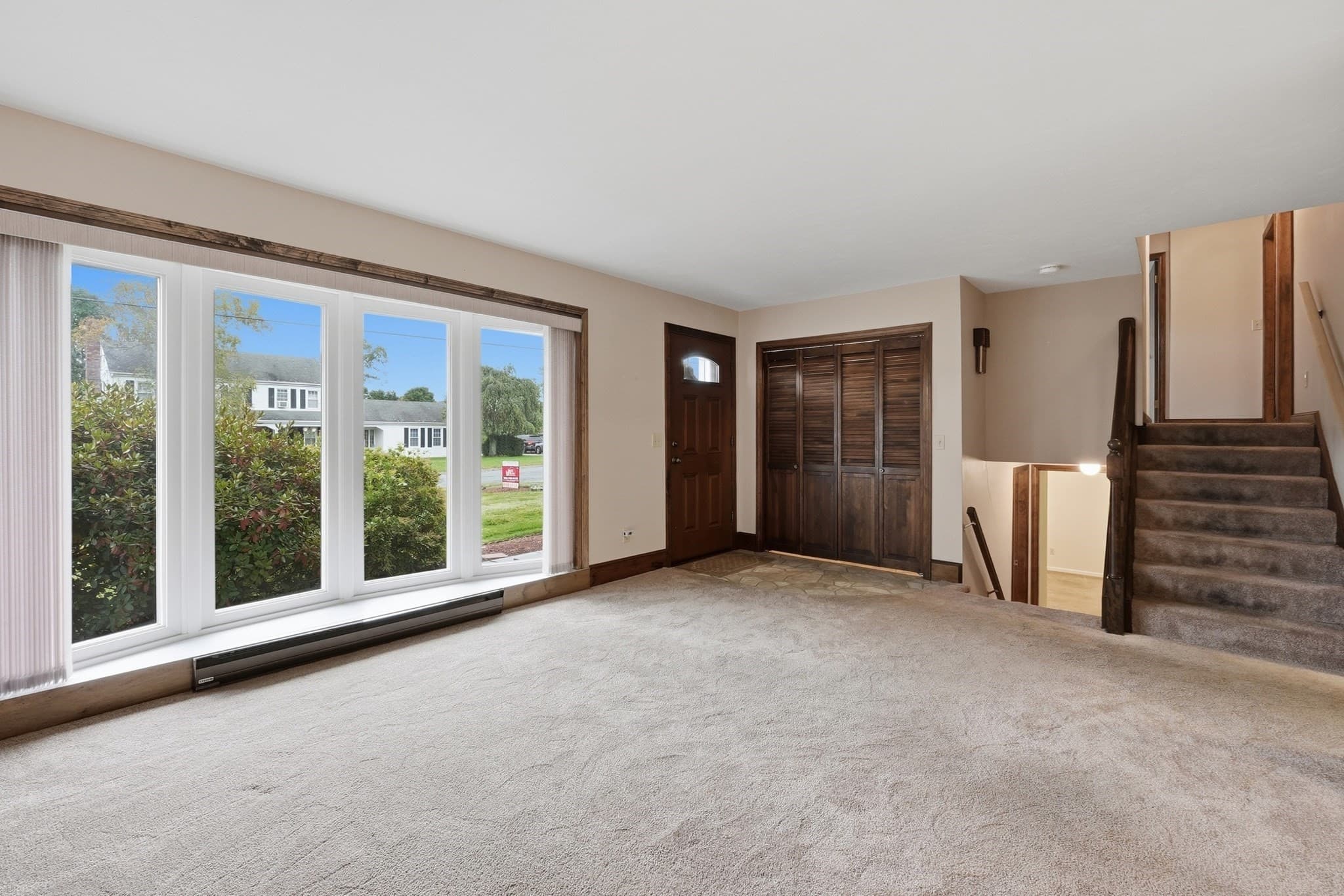 Single Family Residence at 44 Dennison Hill Rd, Southbridge MA 01550, Southbridge, photo 9 of 32