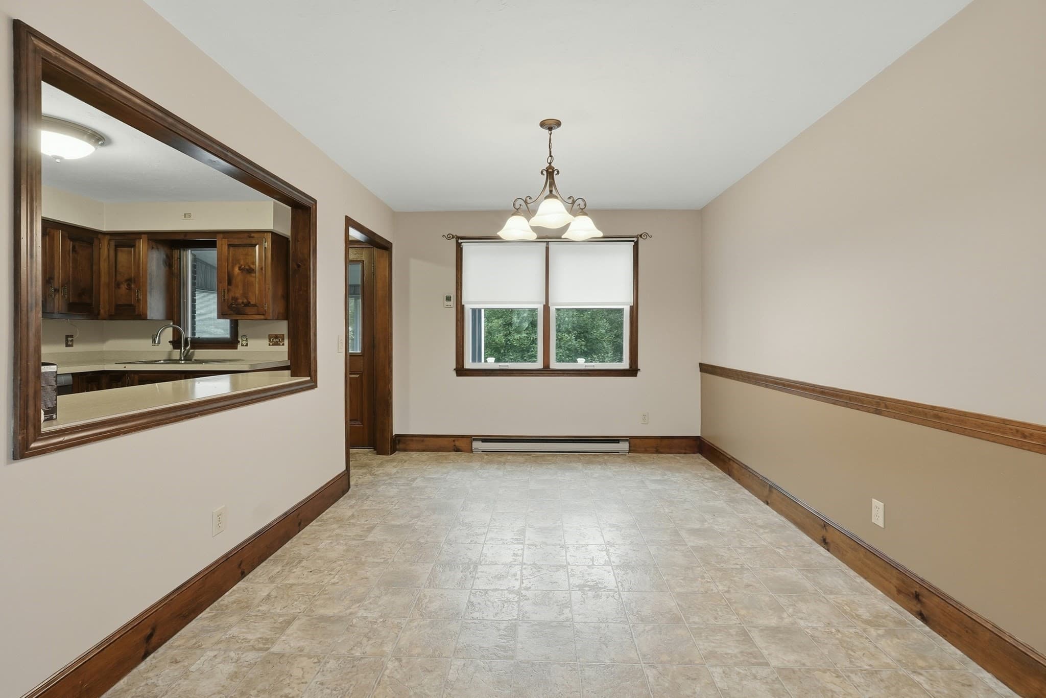 Single Family Residence at 44 Dennison Hill Rd, Southbridge MA 01550, Southbridge, photo 10 of 32