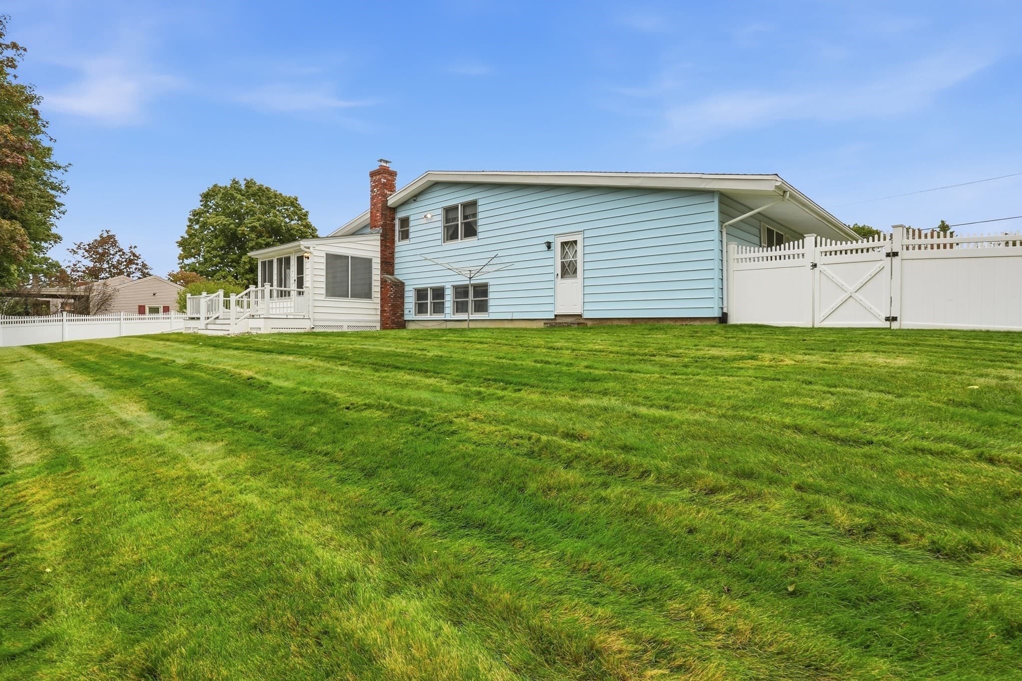 Single Family Residence at 44 Dennison Hill Rd, Southbridge MA 01550, Southbridge, photo 31 of 32