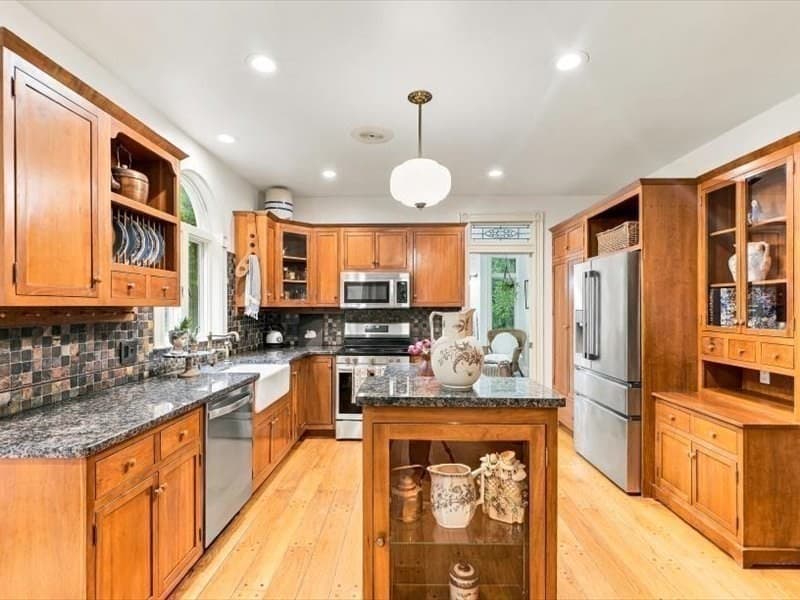 Single Family Residence at 63 Wood St, Holden MA 01522, Holden, photo 16 of 42