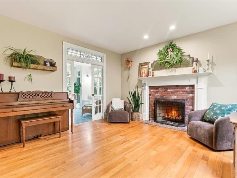 Single Family Residence at 63 Wood St, Holden MA 01522, Holden, photo 10 of 42