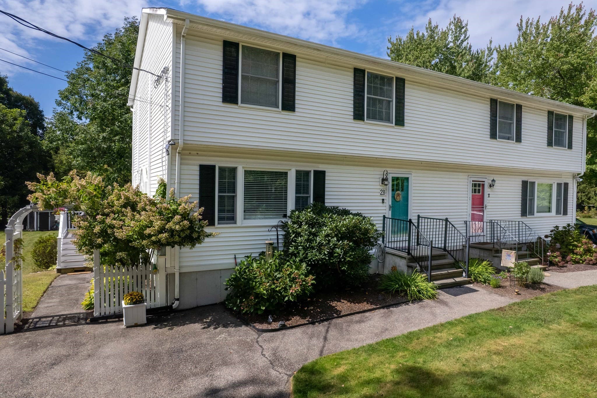 2 Elm Street # B, Medway MA 02053