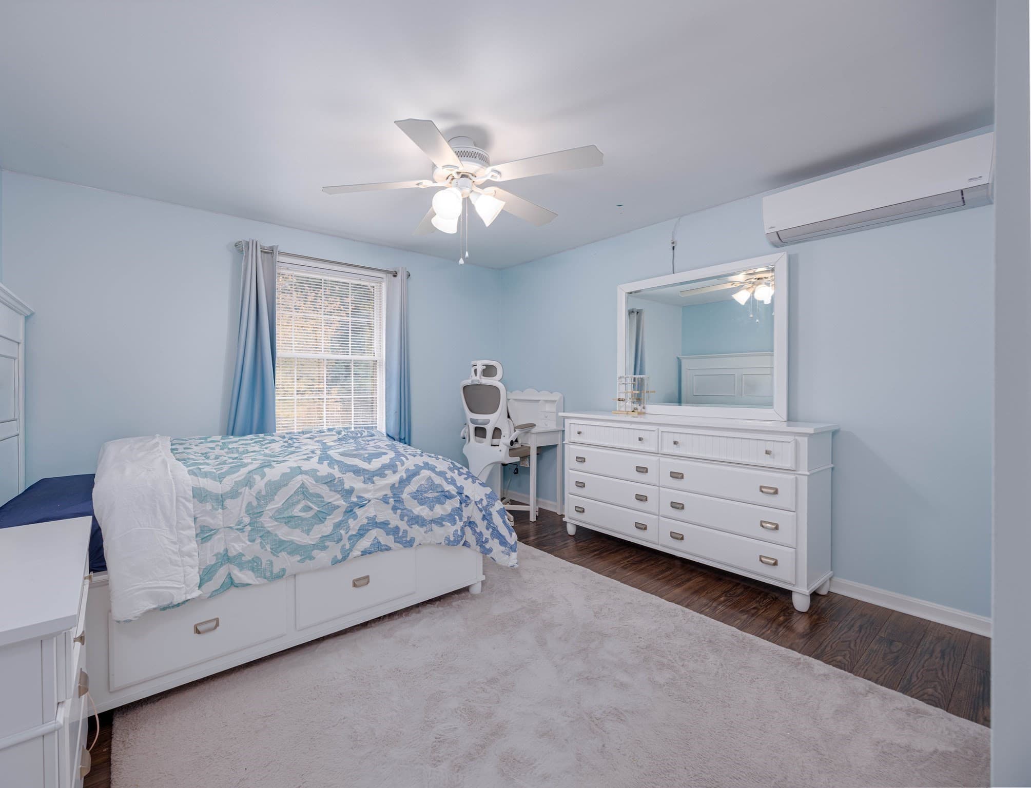 Condominium at 2 Elm Street # B, Medway MA 02053, Medway, photo 18 of 39