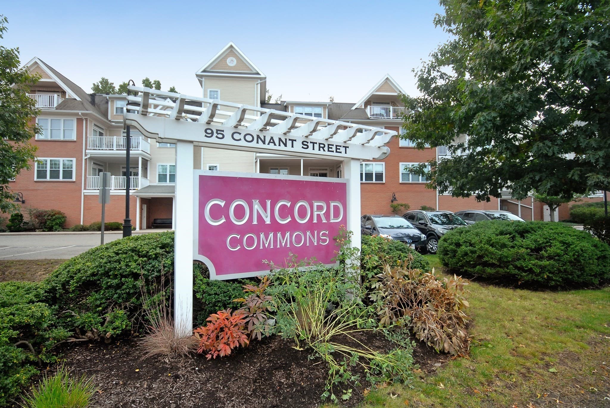 95 Conant St # 413, Concord MA 01742