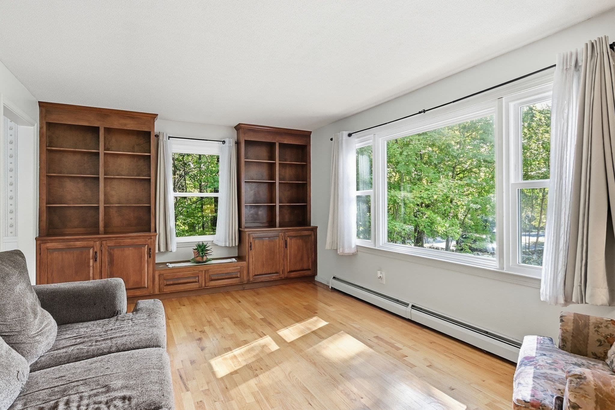 Single Family Residence at 4 Edson Dr, Wilbraham MA 01095, Wilbraham, photo 14 of 42