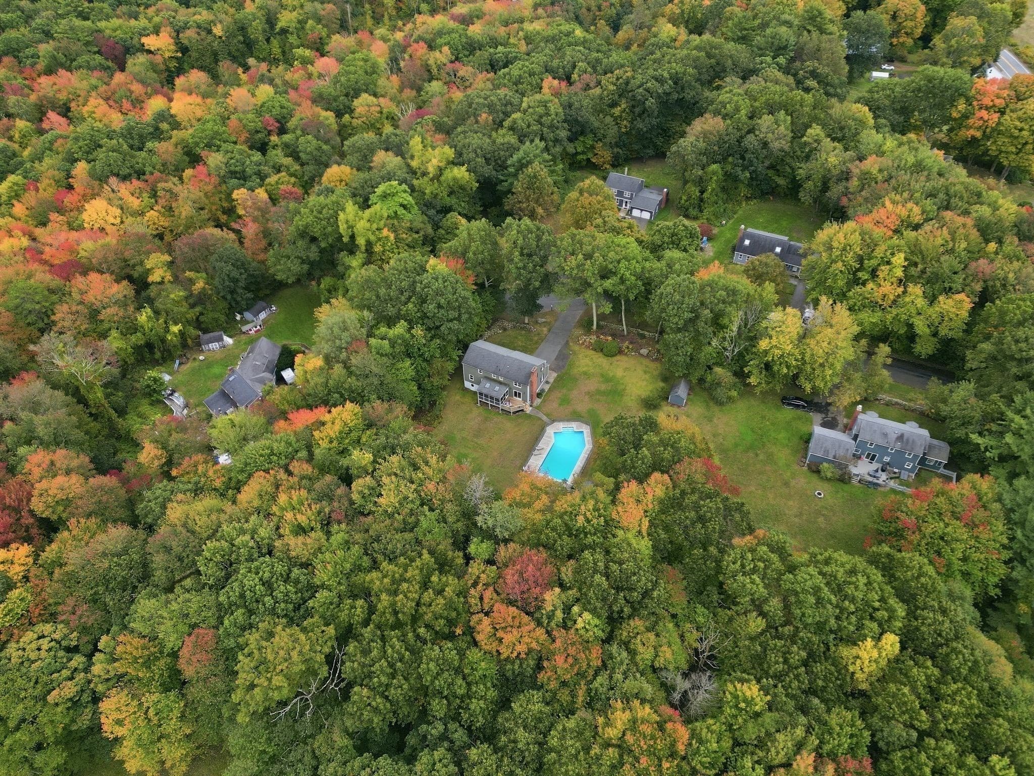 Single Family Residence at 4 Edson Dr, Wilbraham MA 01095, Wilbraham, photo 40 of 42