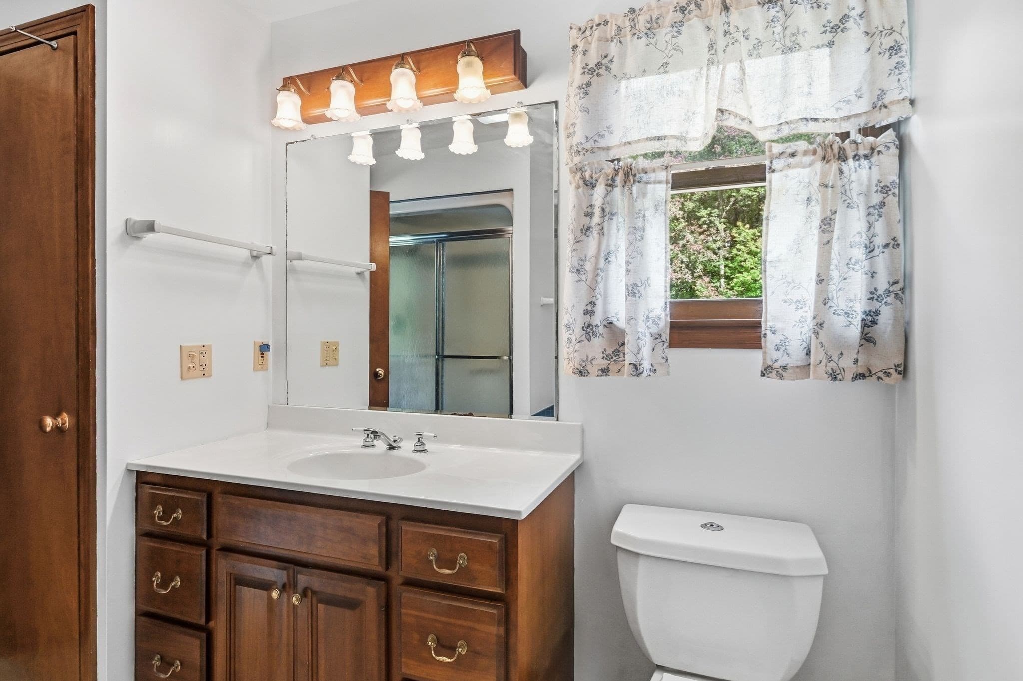 Single Family Residence at 4 Edson Dr, Wilbraham MA 01095, Wilbraham, photo 25 of 42