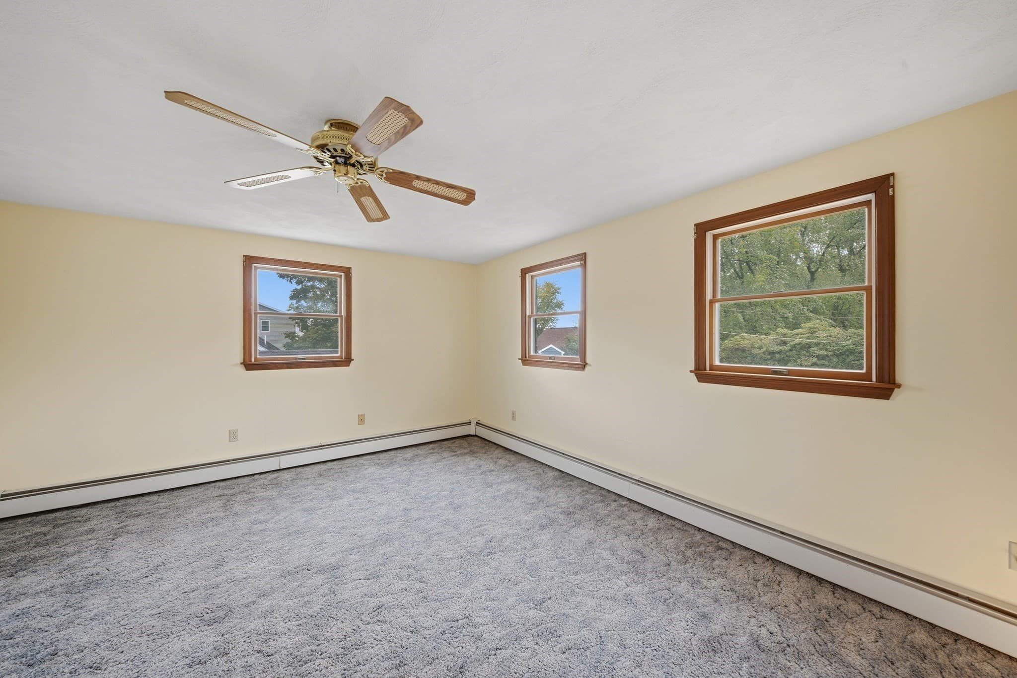 Single Family Residence at 672 Shawsheen St, Tewksbury MA 01876, Tewksbury, photo 20 of 41