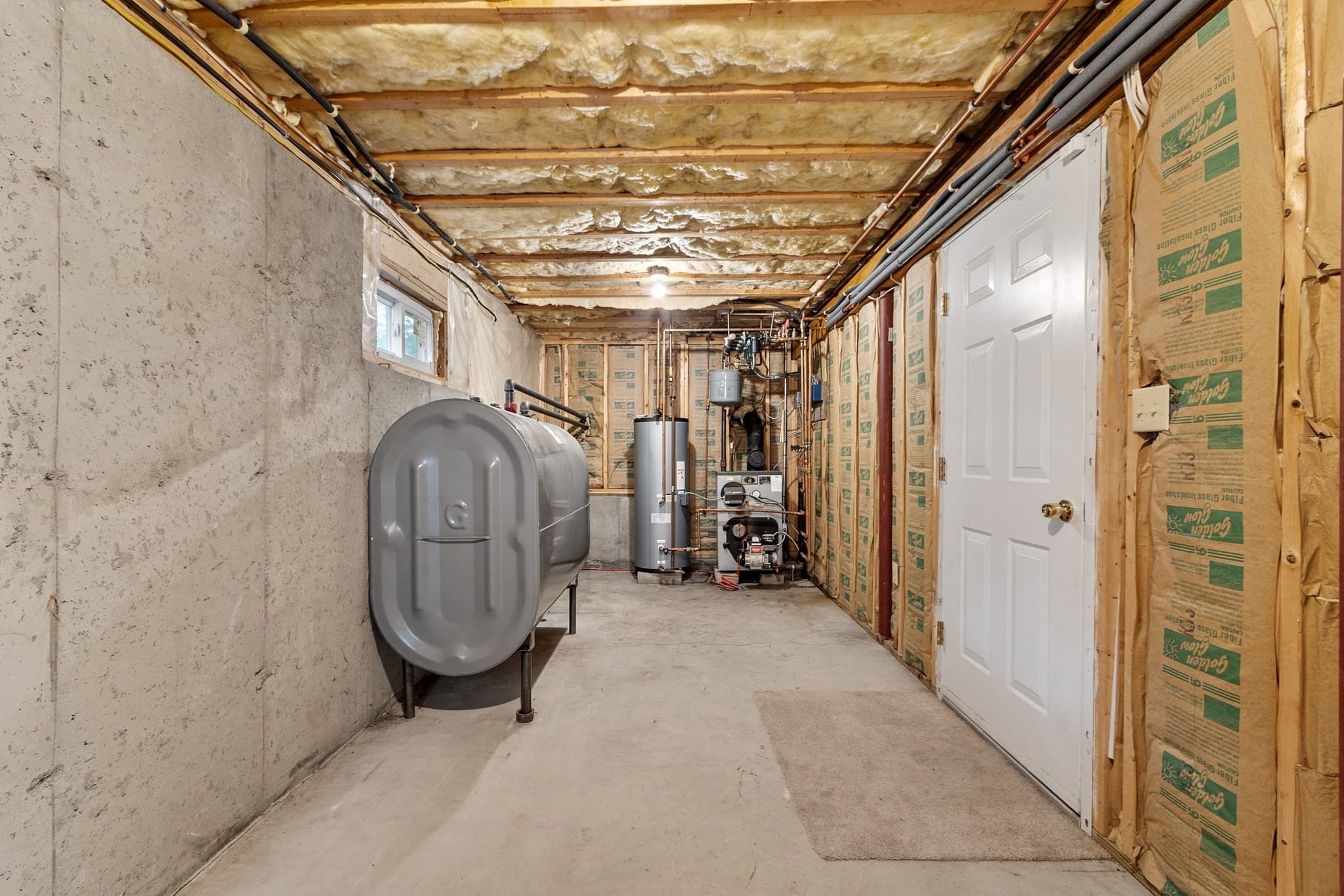 Single Family Residence at 17 Teddy Road, Worcester MA 01603, Worcester, photo 34 of 39