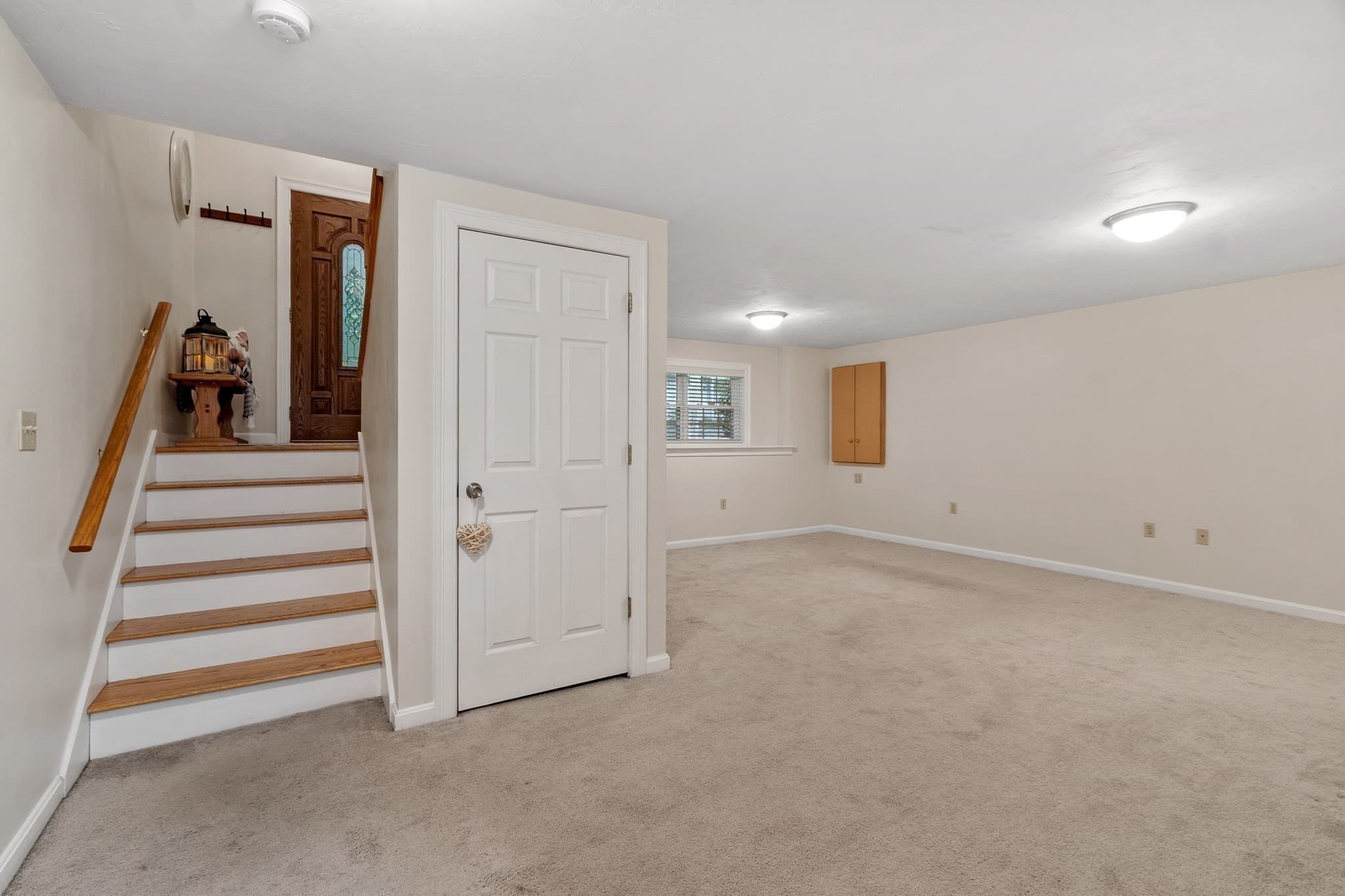 Single Family Residence at 17 Teddy Road, Worcester MA 01603, Worcester, photo 29 of 39