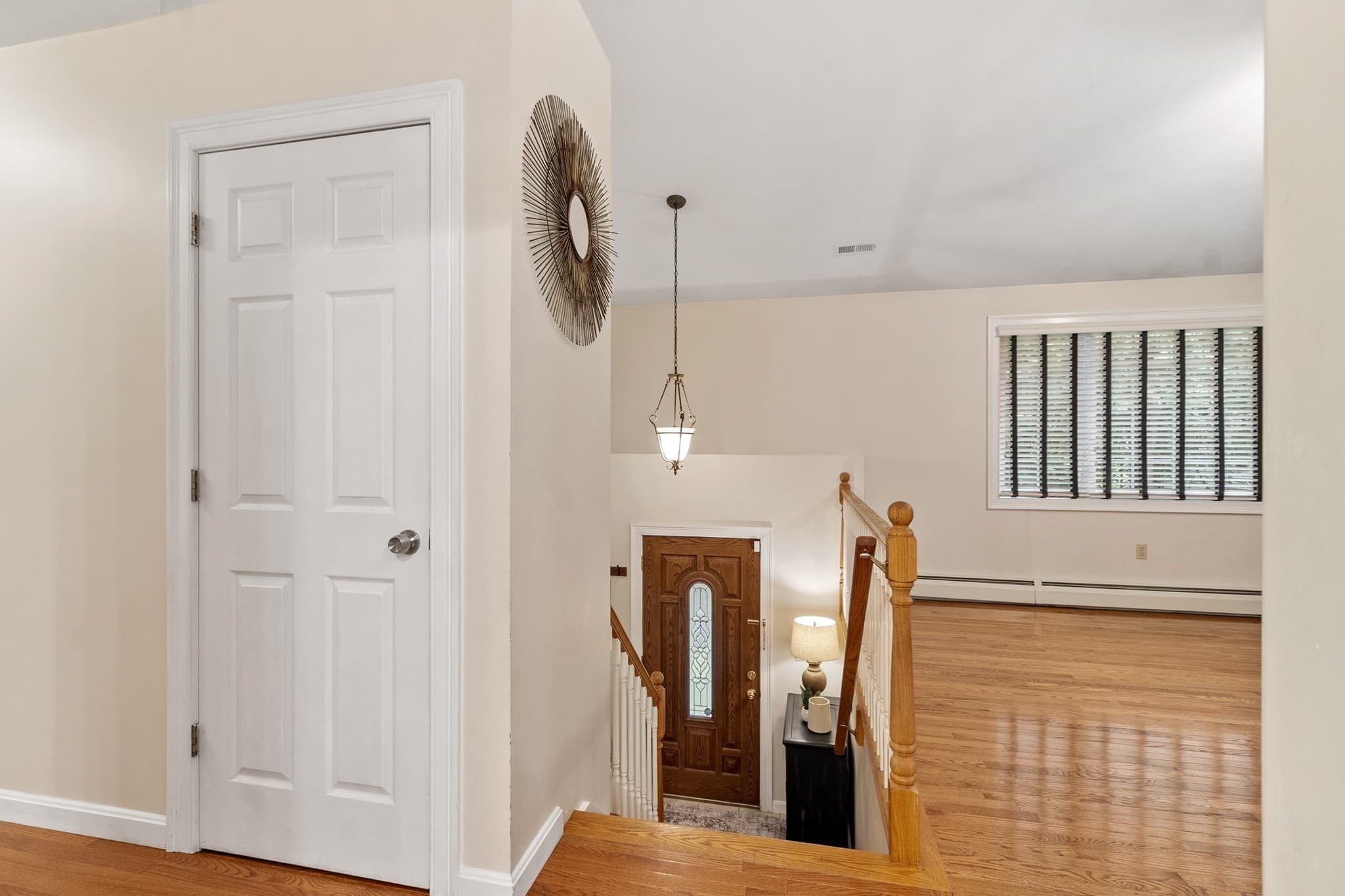 Single Family Residence at 17 Teddy Road, Worcester MA 01603, Worcester, photo 4 of 39