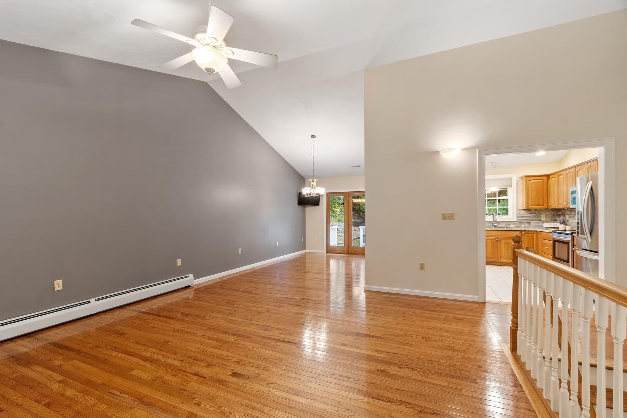 Single Family Residence at 17 Teddy Road, Worcester MA 01603, Worcester, photo 8 of 39