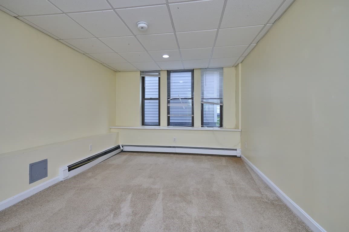 Condominium at 7 Lothian Rd # B, Boston MA 02135, Boston, photo 15 of 21