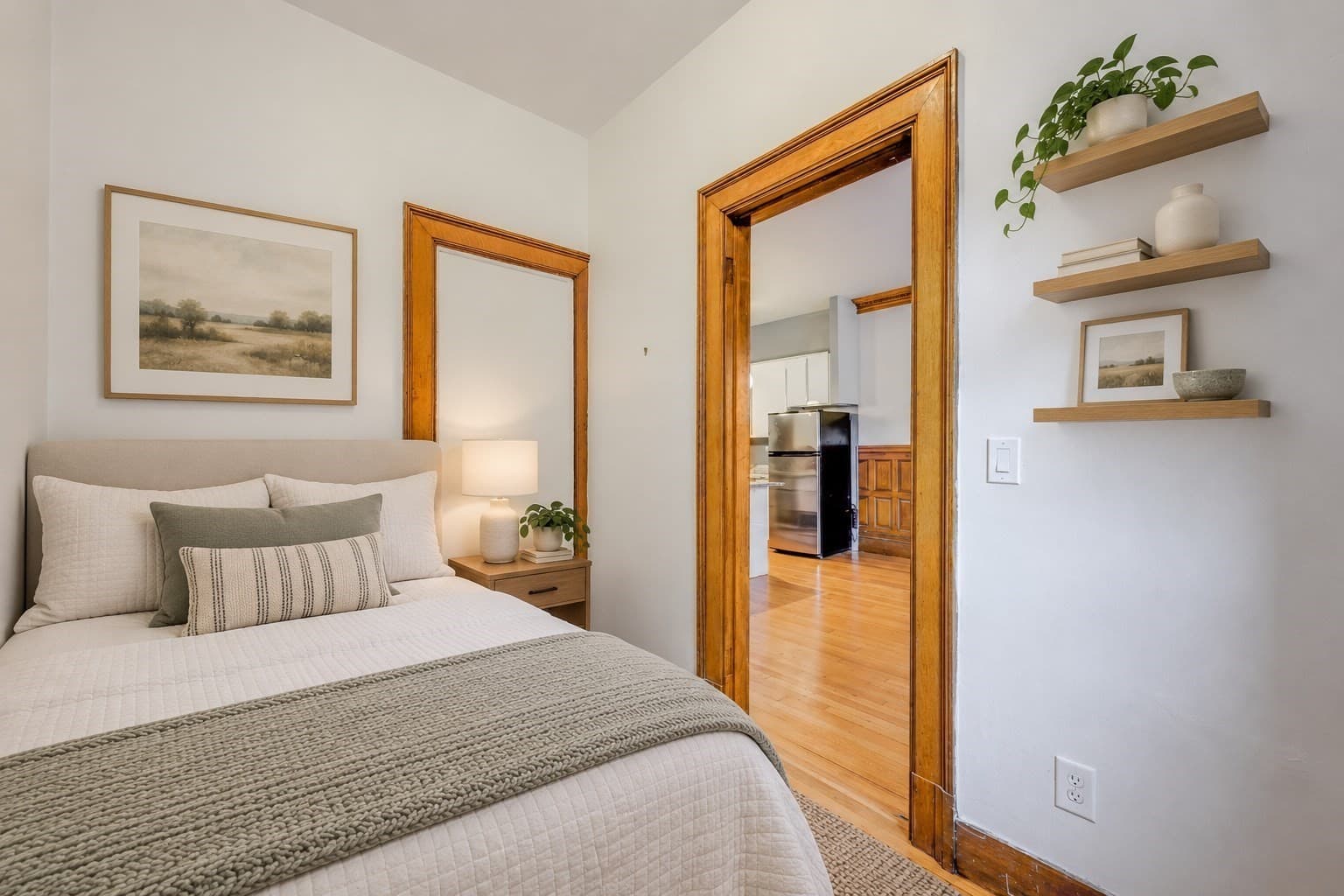 Condominium at 849 Beacon St., # 2, Boston MA 02215, Boston, photo 6 of 11
