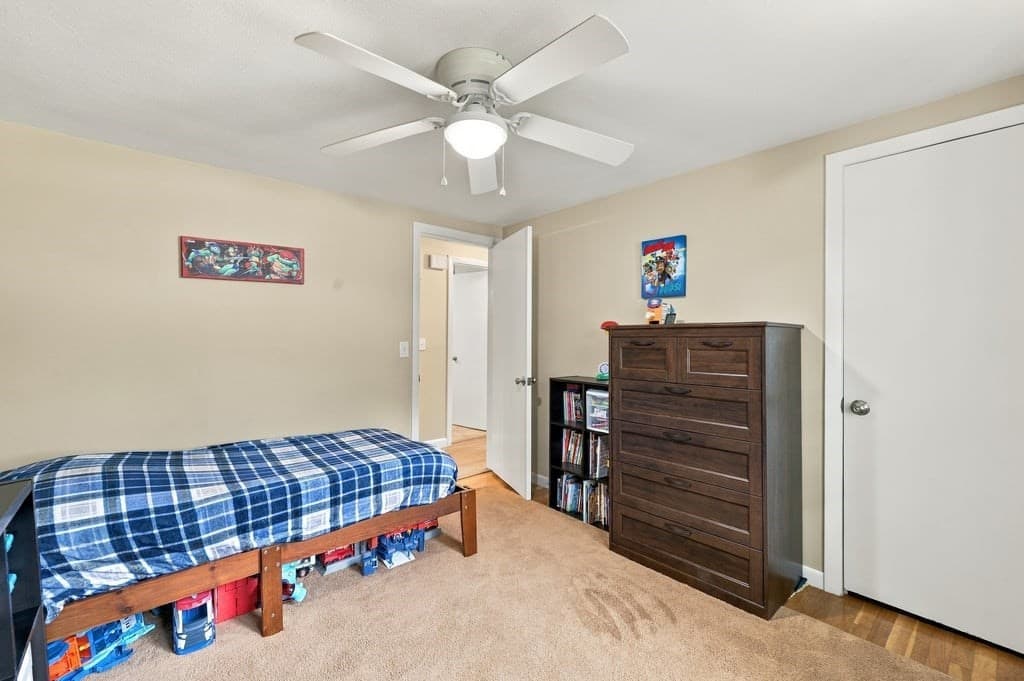 Single Family Residence at 17 Phoenix Rd, Auburn MA 01501, Auburn, photo 34 of 38