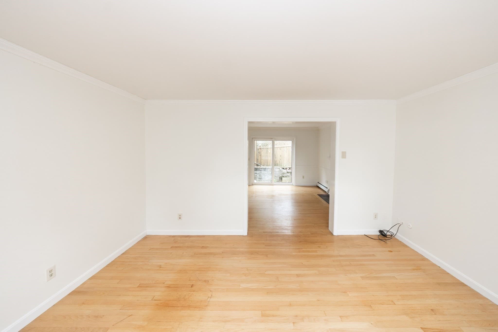 Single Family Residence at 24 Ellsmere St, Worcester MA 01604, Worcester, photo 7 of 27