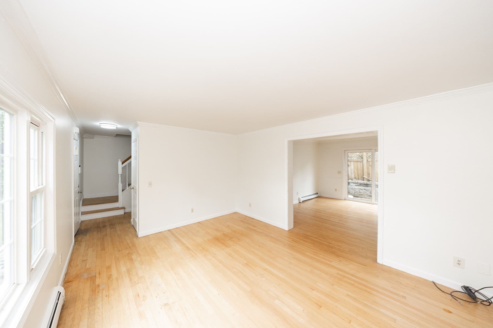 Single Family Residence at 24 Ellsmere St, Worcester MA 01604, Worcester, photo 3 of 27