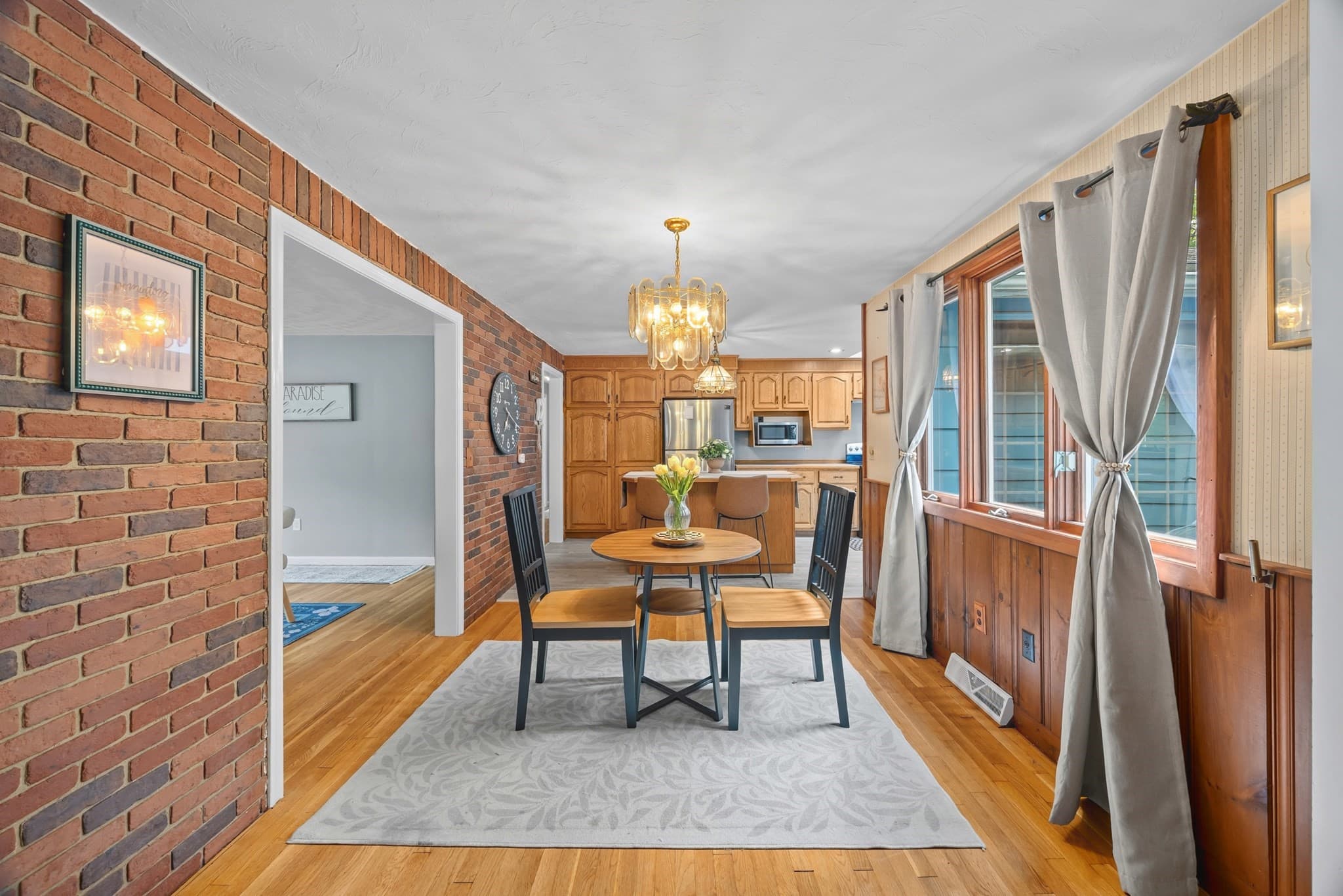 Single Family Residence at 7 Edith Rd, Hudson MA 01749, Hudson, photo 9 of 38