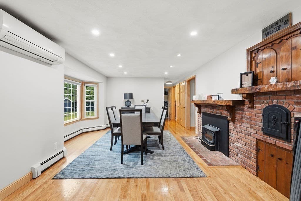 Single Family Residence at 76 Fairview Ave, Rehoboth MA 02769, Rehoboth, photo 12 of 36