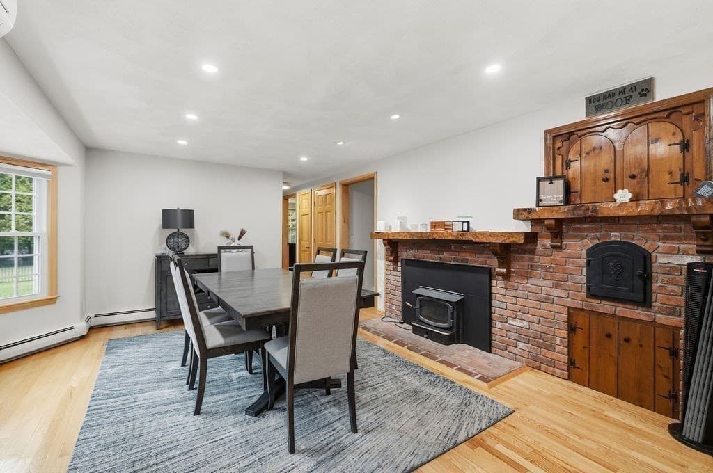 Single Family Residence at 76 Fairview Ave, Rehoboth MA 02769, Rehoboth, photo 14 of 36