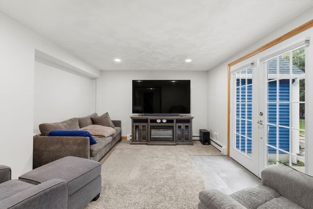 Single Family Residence at 76 Fairview Ave, Rehoboth MA 02769, Rehoboth, photo 18 of 36