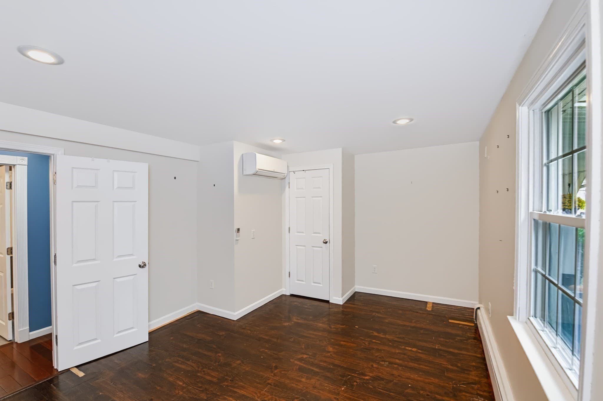 Single Family Residence at 194 W Sutton Rd, Sutton MA 01590, Sutton, photo 17 of 37