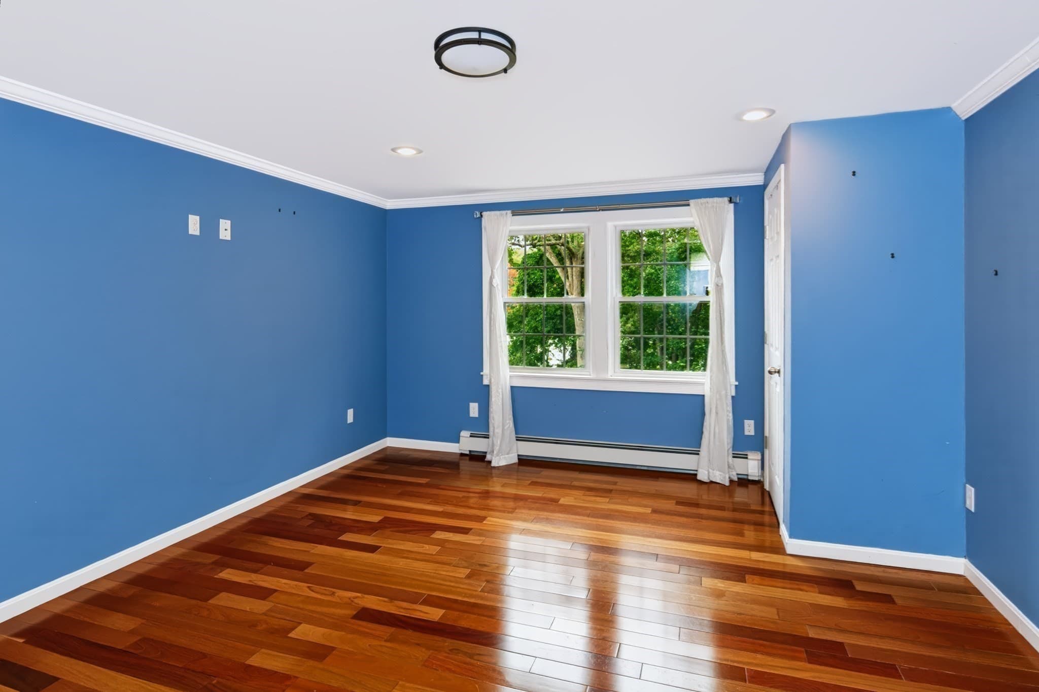 Single Family Residence at 194 W Sutton Rd, Sutton MA 01590, Sutton, photo 12 of 37