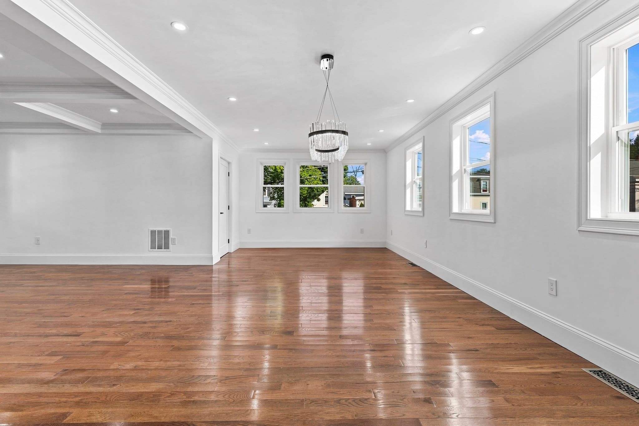 Single Family Residence at 17 Central, Ashland MA 01721, Ashland, photo 3 of 16