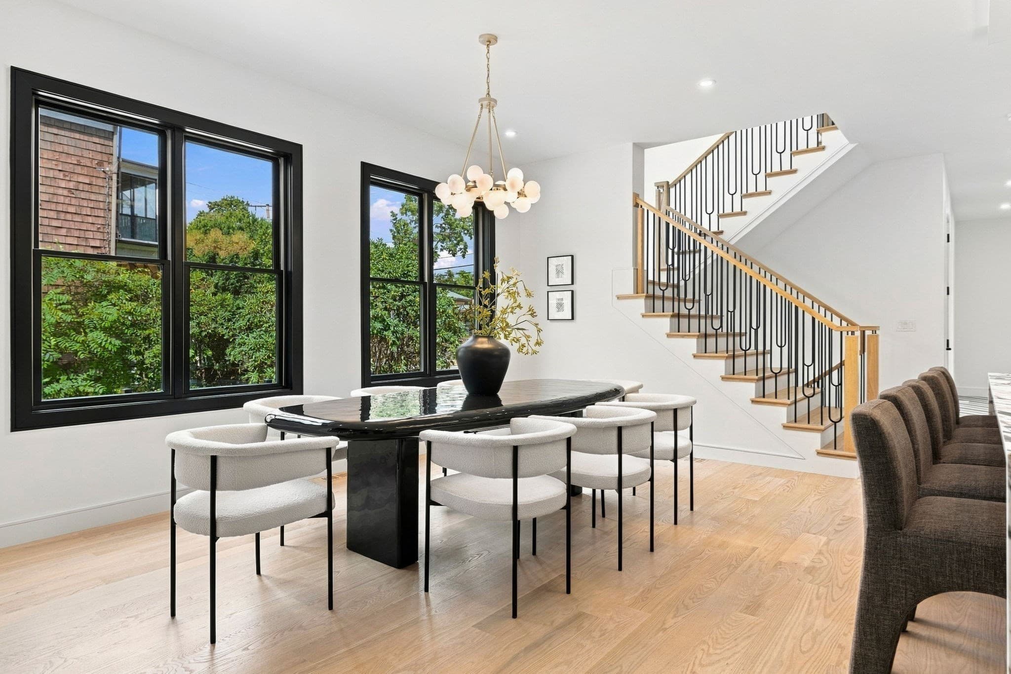 Condominium at 212-214 Auburn # 214, Newton MA 02466, Newton, photo 5 of 27