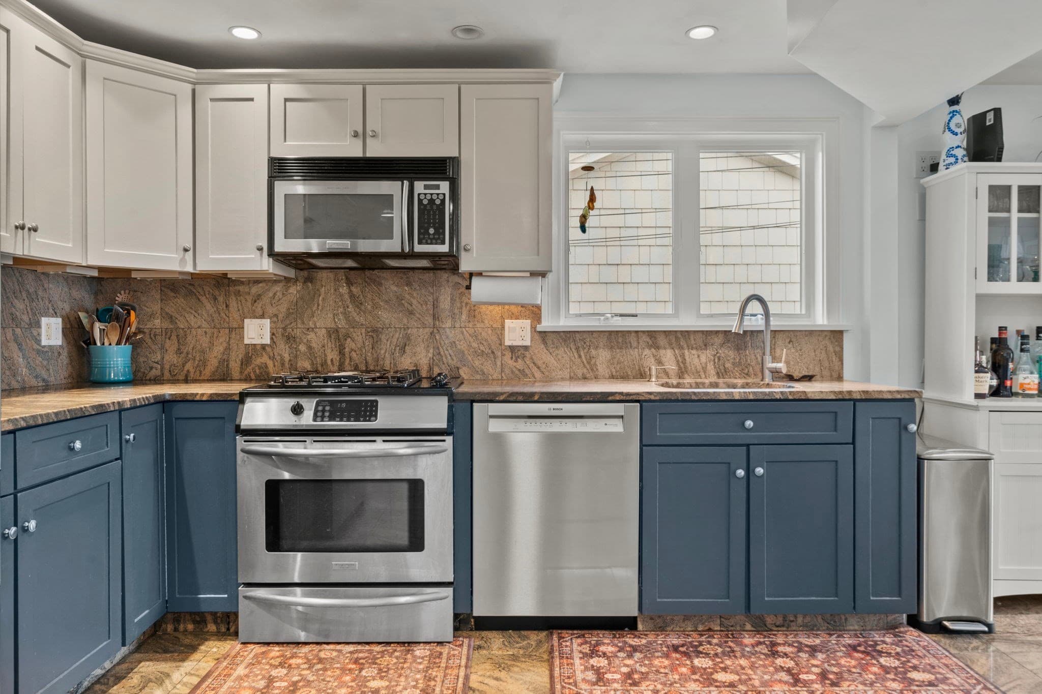 Condominium at 54 Trident Ave # 54, Winthrop MA 02152, Winthrop, photo 5 of 37