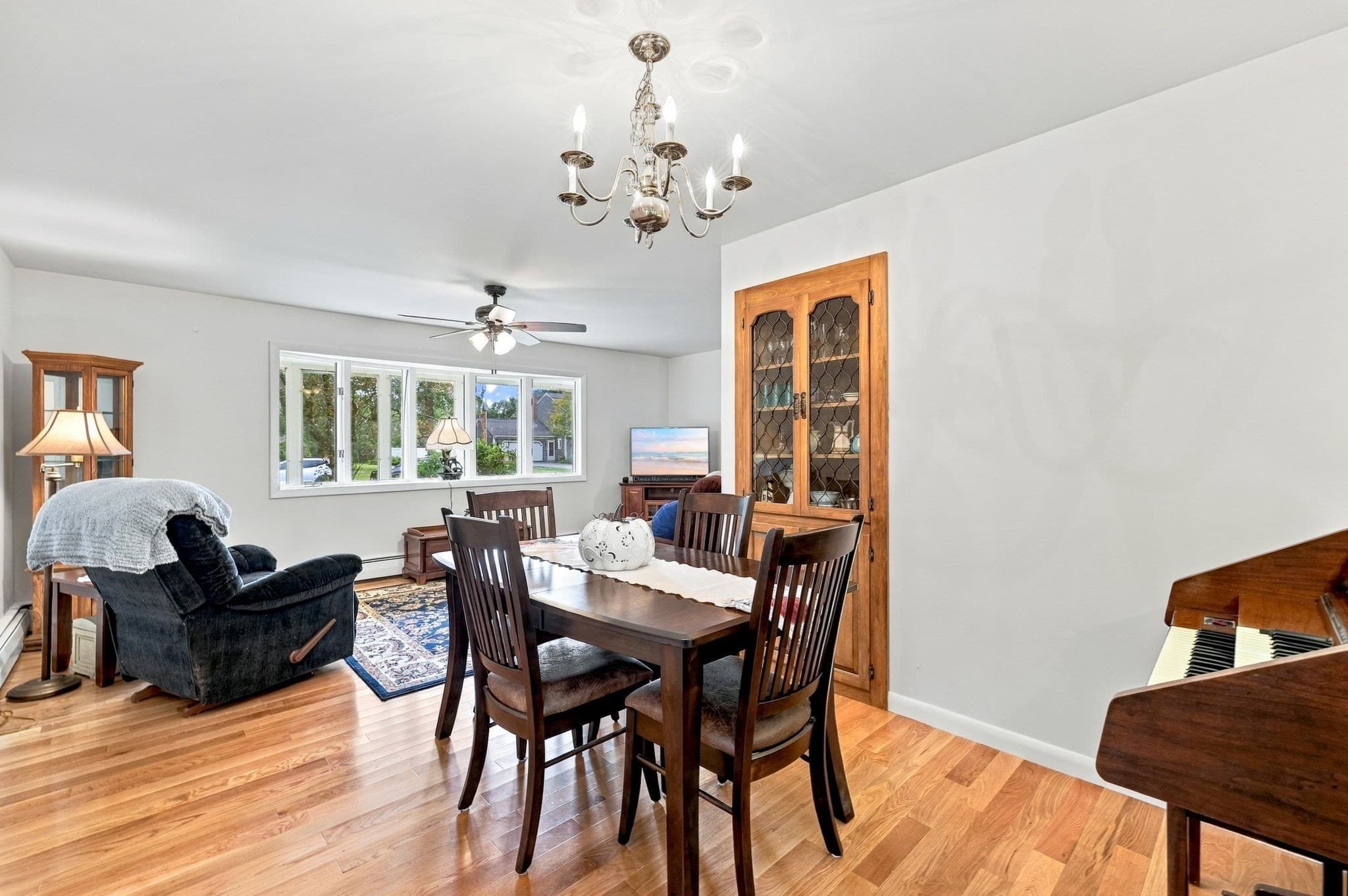 Single Family Residence at 297 Falley Dr., Westfield MA 01085, Westfield, photo 8 of 30