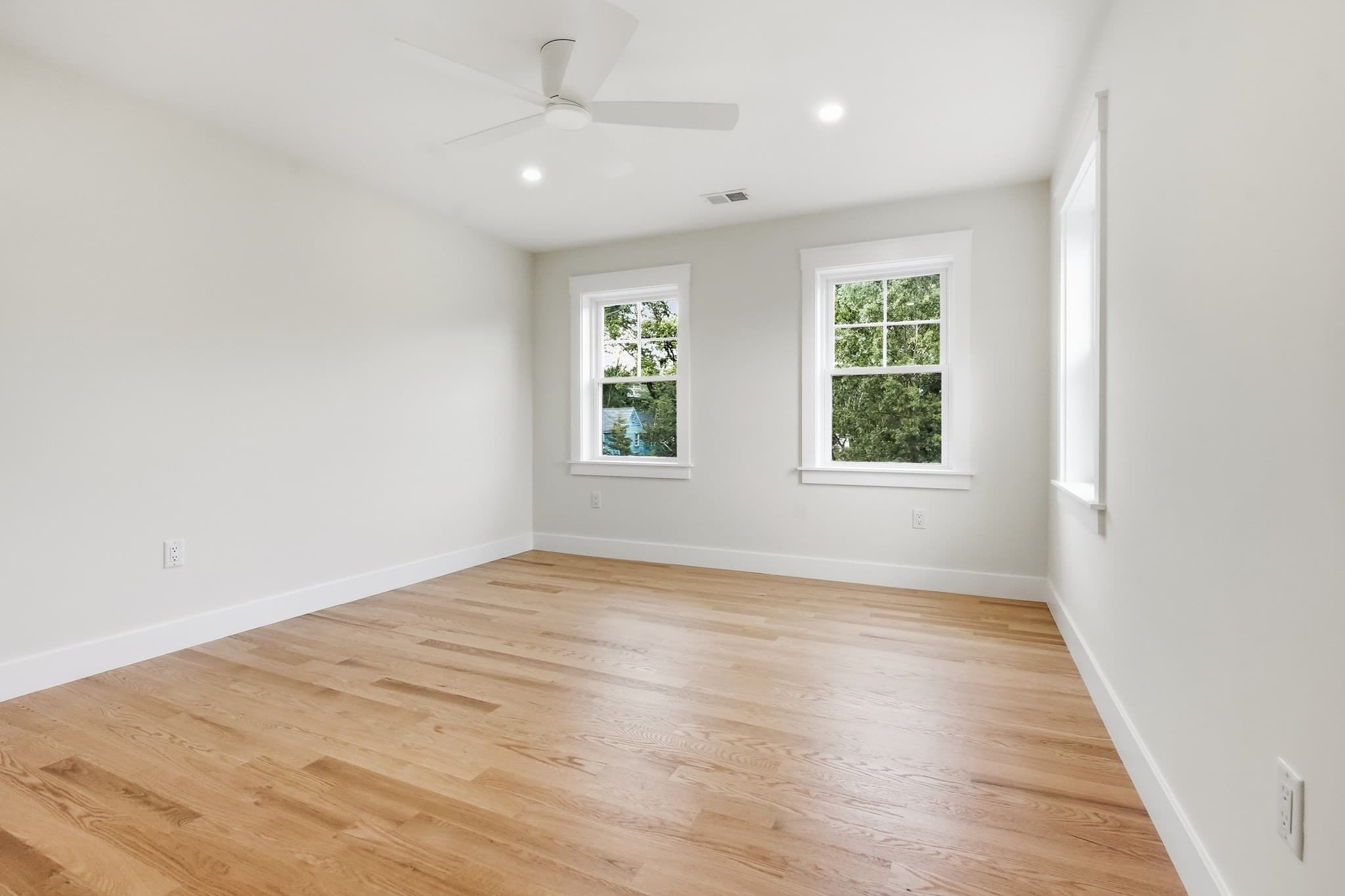 Single Family Residence at 4 Juniper, Burlington MA 01803, Burlington, photo 27 of 42