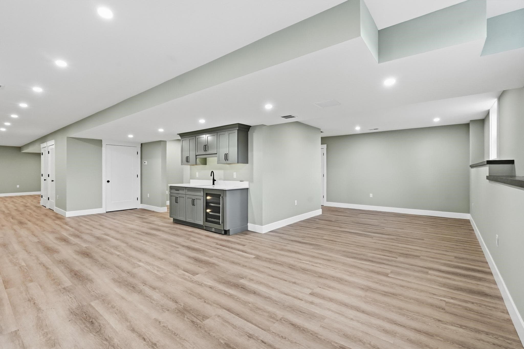 Single Family Residence at 4 Juniper, Burlington MA 01803, Burlington, photo 32 of 42