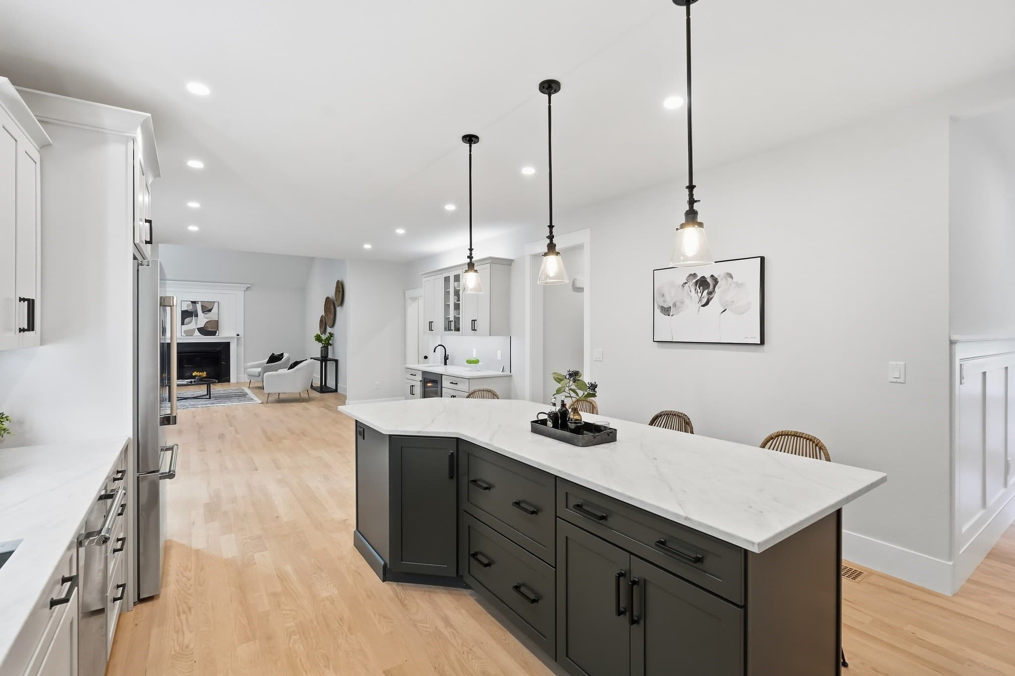 Single Family Residence at 4 Juniper, Burlington MA 01803, Burlington, photo 9 of 42