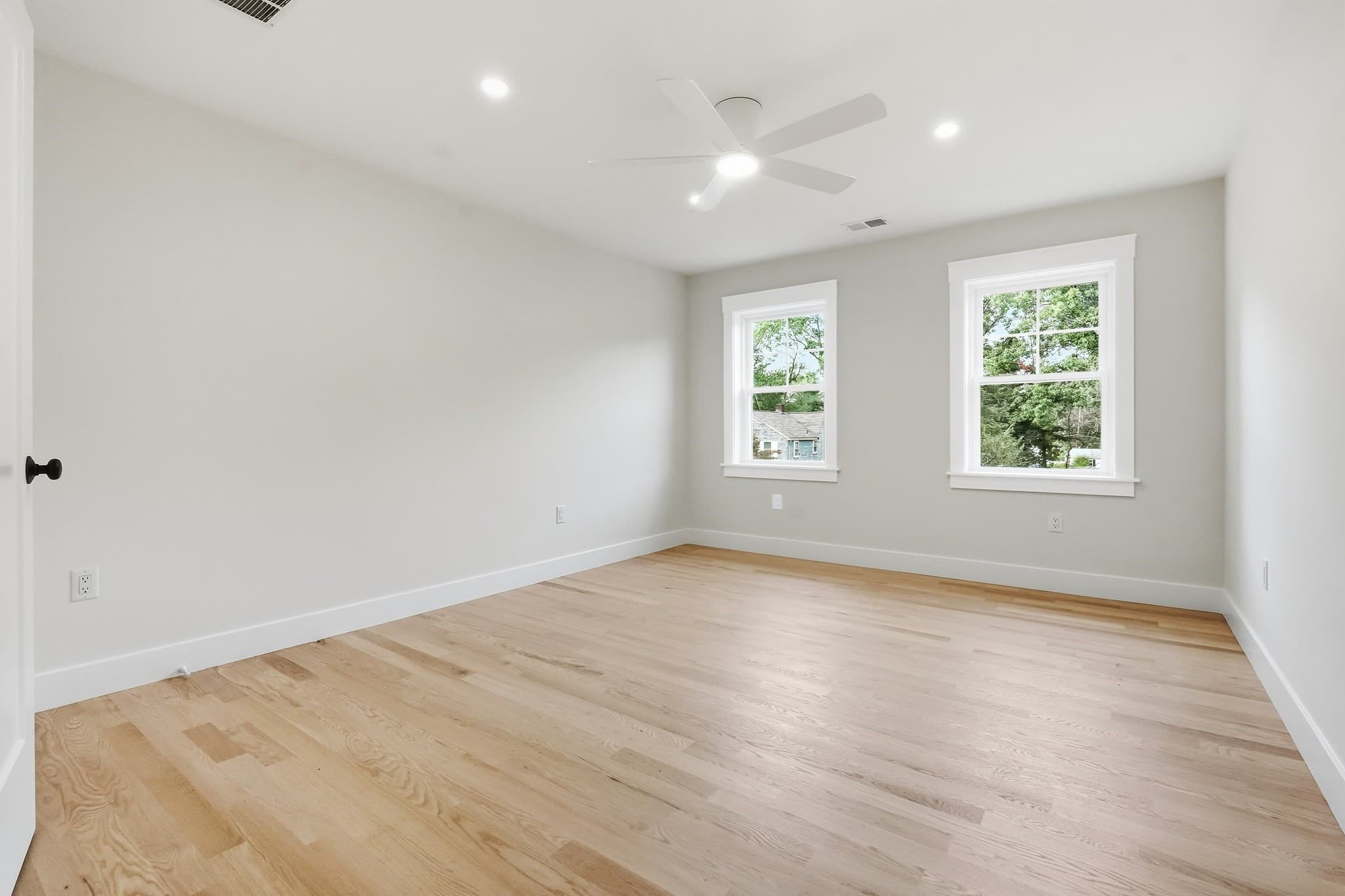 Single Family Residence at 4 Juniper, Burlington MA 01803, Burlington, photo 29 of 42