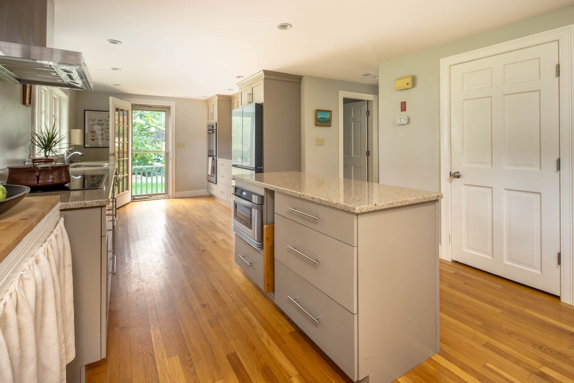 Single Family Residence at 7 Bayberry Ln, Mattapoisett MA 02739, Mattapoisett, photo 14 of 35
