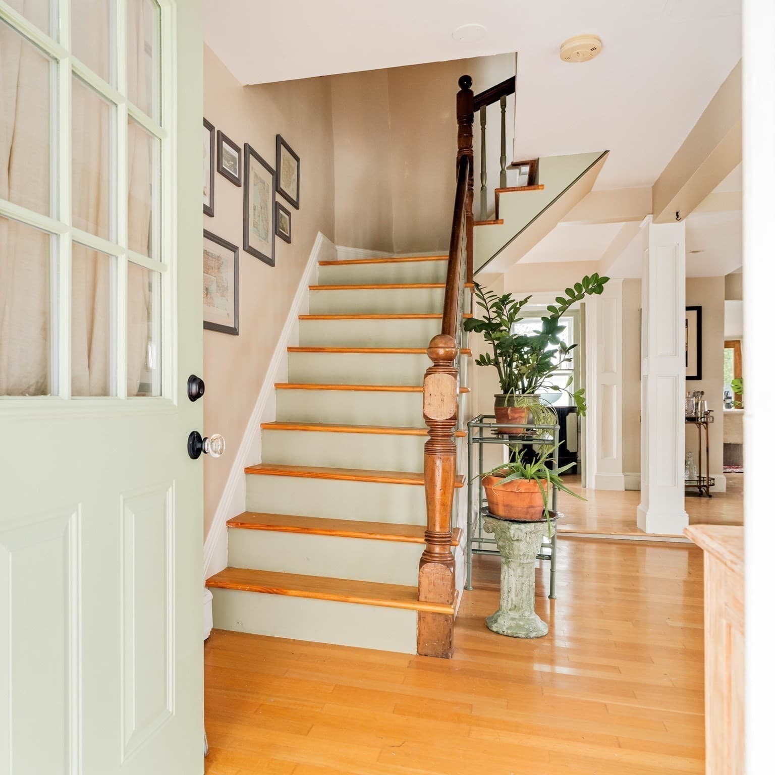 Single Family Residence at 11 Byron St, Wakefield MA 01880, Wakefield, photo 3 of 31