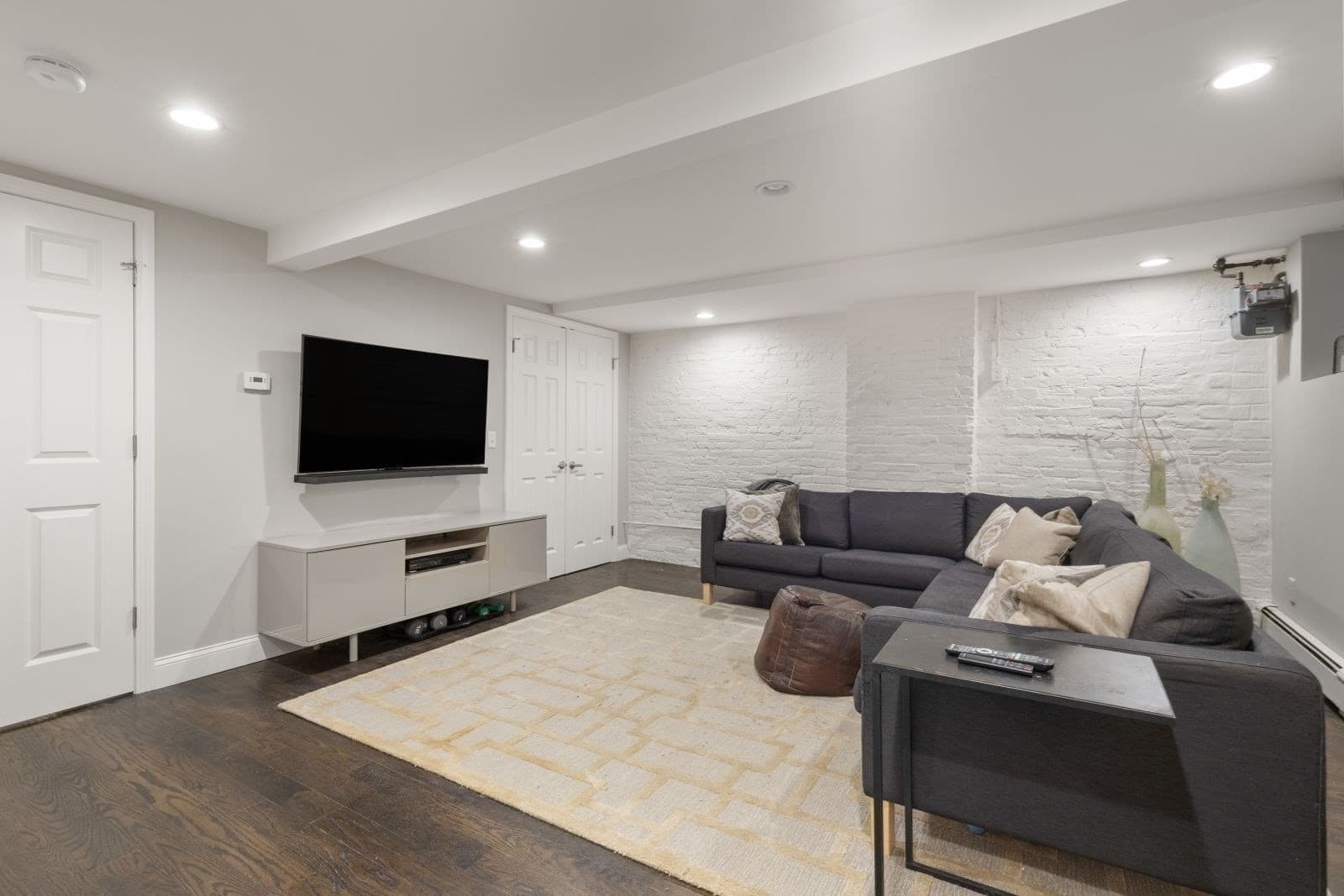 Single Family Residence at 14 Beckler Ave, Boston MA 02127, Boston, photo 25 of 36