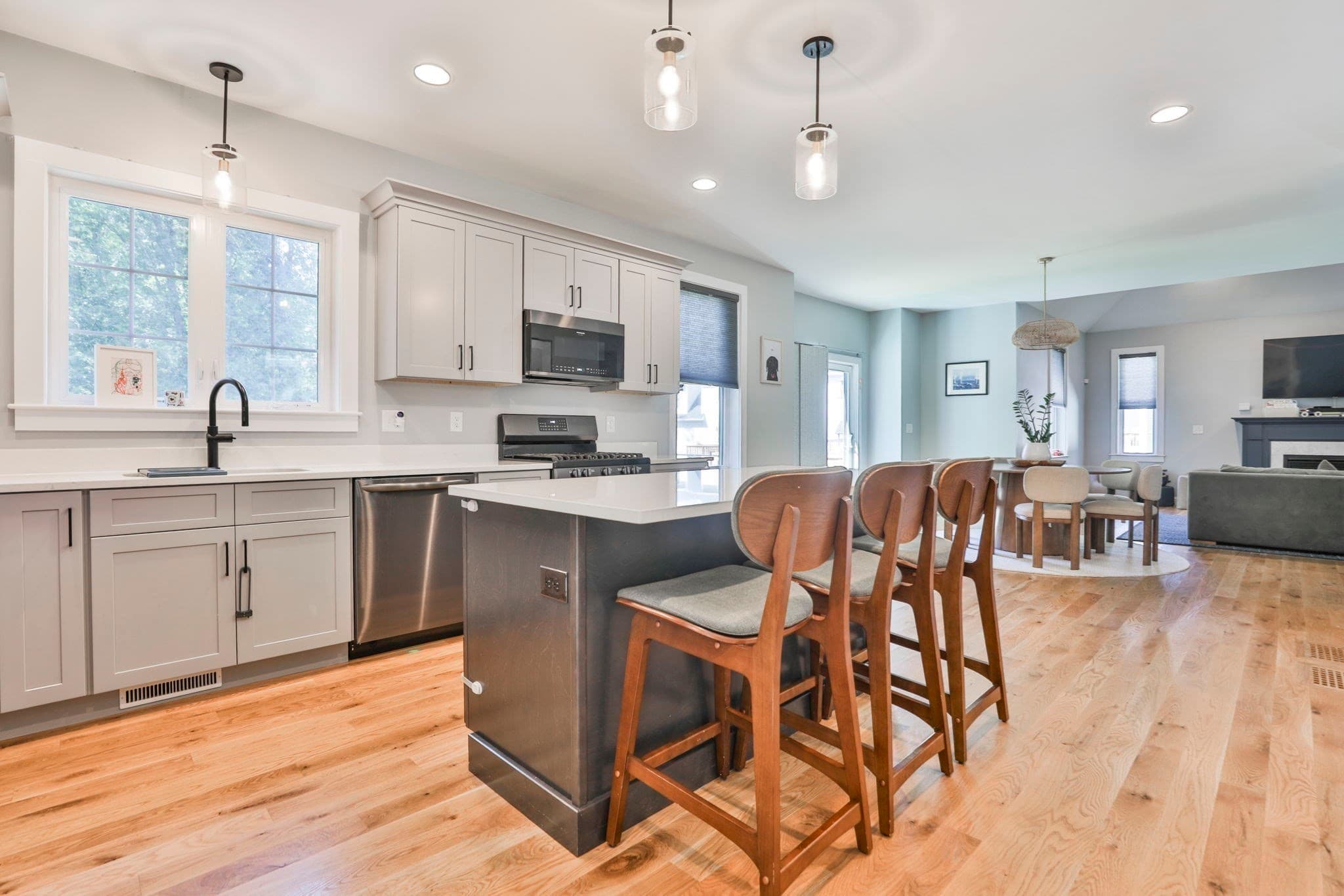 Single Family Residence at 49 Kimball Rd, Amesbury MA 01913, Amesbury, photo 8 of 40