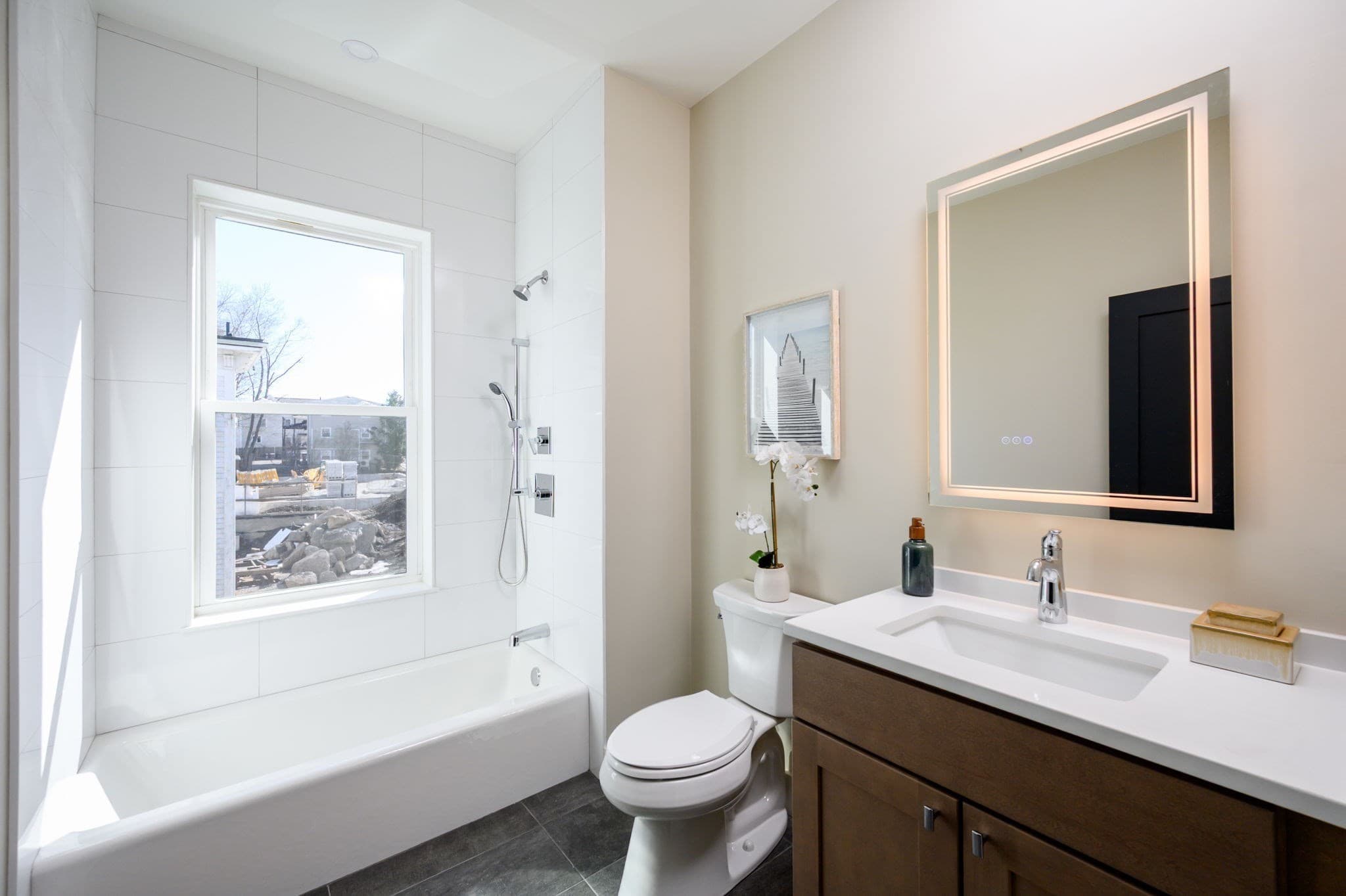 Condominium at 21 Tanglewood Road # 4, Boston MA 02124, Boston, photo 21 of 24