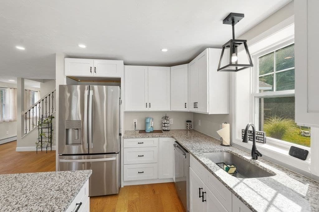 Single Family Residence at 28 Ash St, Webster MA 01570, Webster, photo 6 of 38