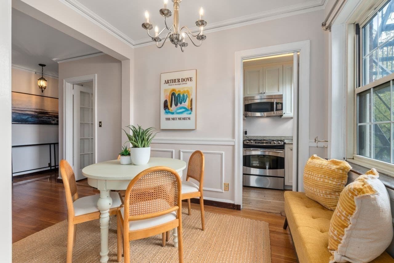 Condominium at 3 Arlington St # 35, Cambridge MA 02140, Cambridge, photo 14 of 26