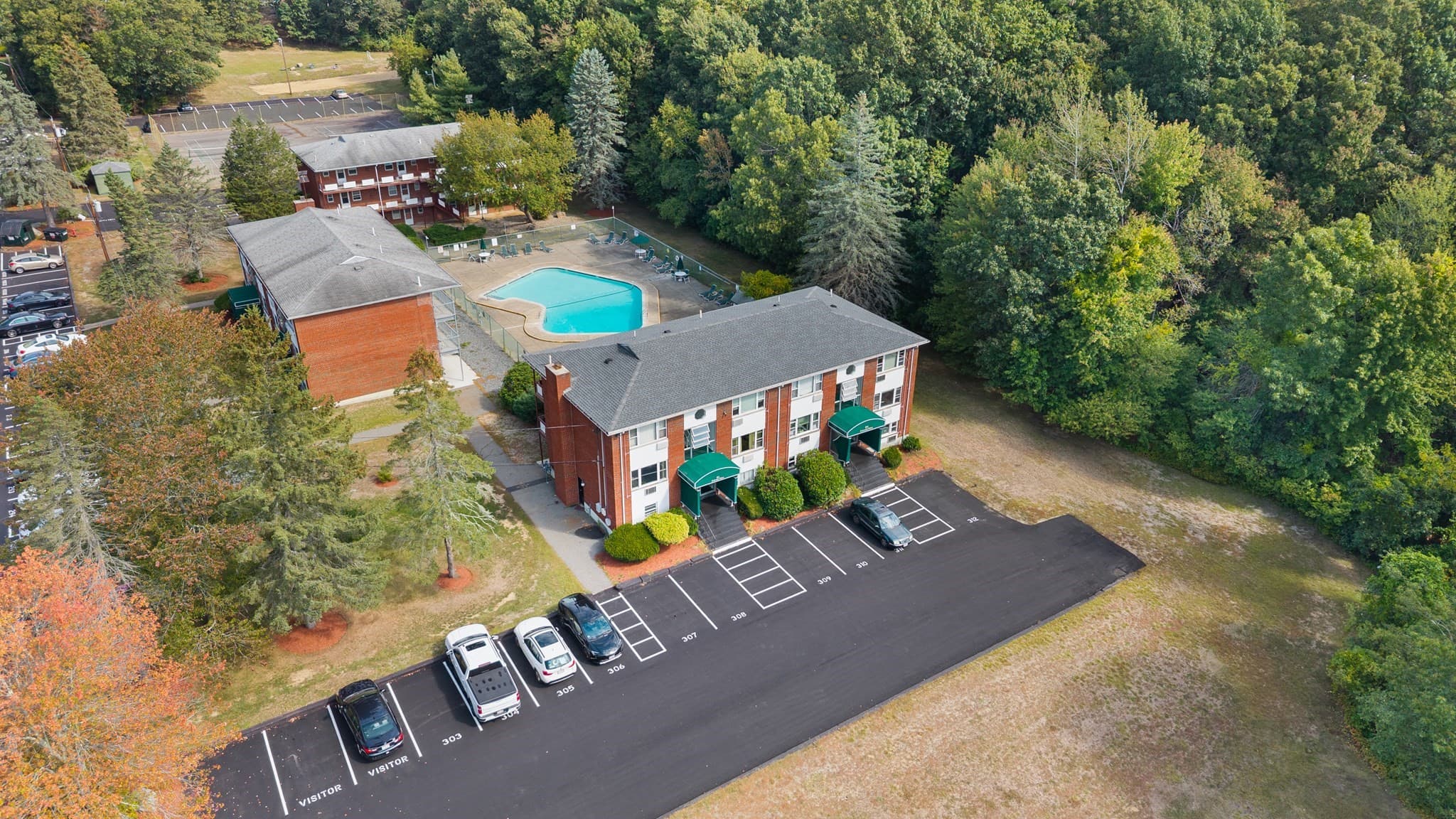 E2 Colonial Dr # 4, Andover MA 01810