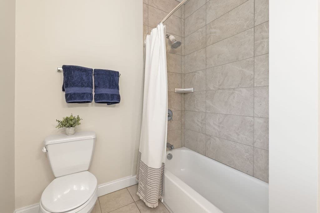Condominium at 57 Oak St # 57, Needham MA 02492, Needham, photo 14 of 23