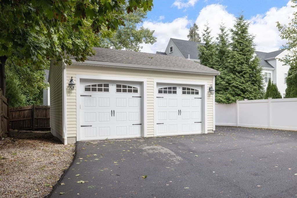 Condominium at 57 Oak St # 57, Needham MA 02492, Needham, photo 21 of 23